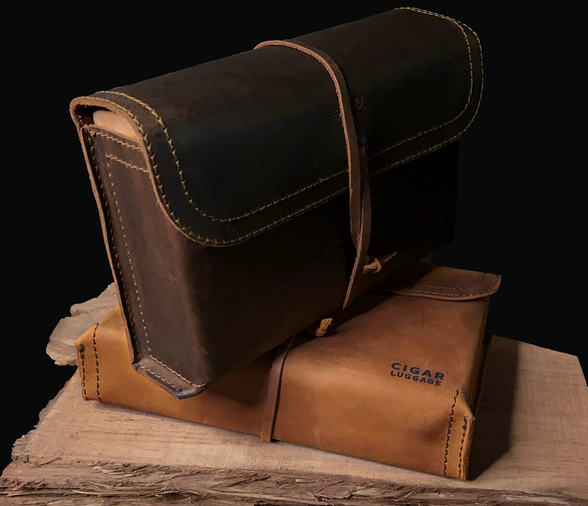 Cigar Luggage HandHeld Satchel "CL2" Benchmark Humidors
